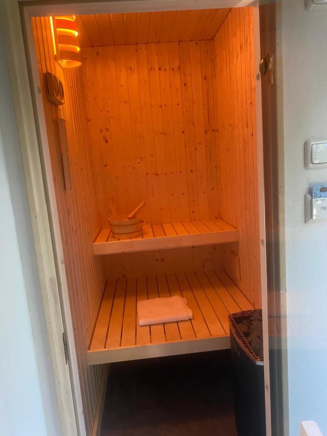 Wellness Chalet Met Sauna Ermelo Bagian luar foto